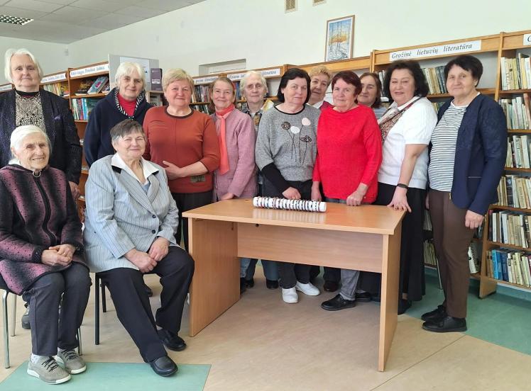 Kūrybinės dirbtuvės „Karoliukų magija“ Jucaičių bibliotekoje