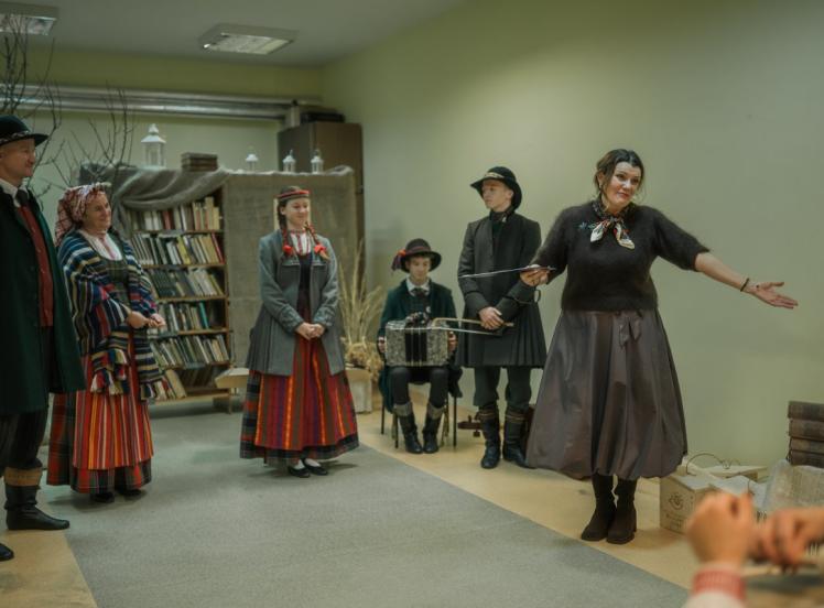 Obelyno bibliotekoje paminėti Lietuvių liaudies dainų metai