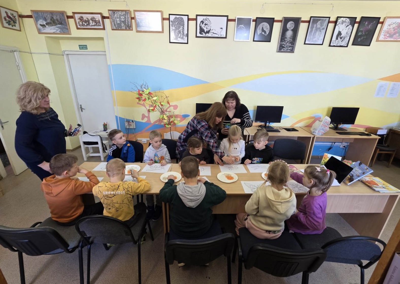 Pavasario nuojauta Laukuvos bibliotekoje
