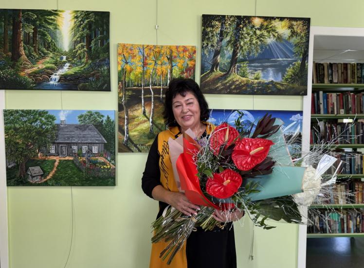 Bibliotekoje atidaryta Dalios Kutniauskienės paroda „Gamtos pulsas teptuke“