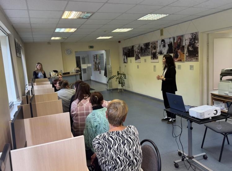 Tęsiasi skaitmeninio raštingumo mokymai