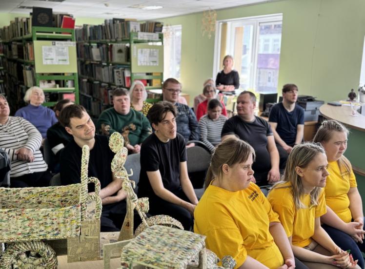 Bibliotekoje atidaryta rankdarbių paroda