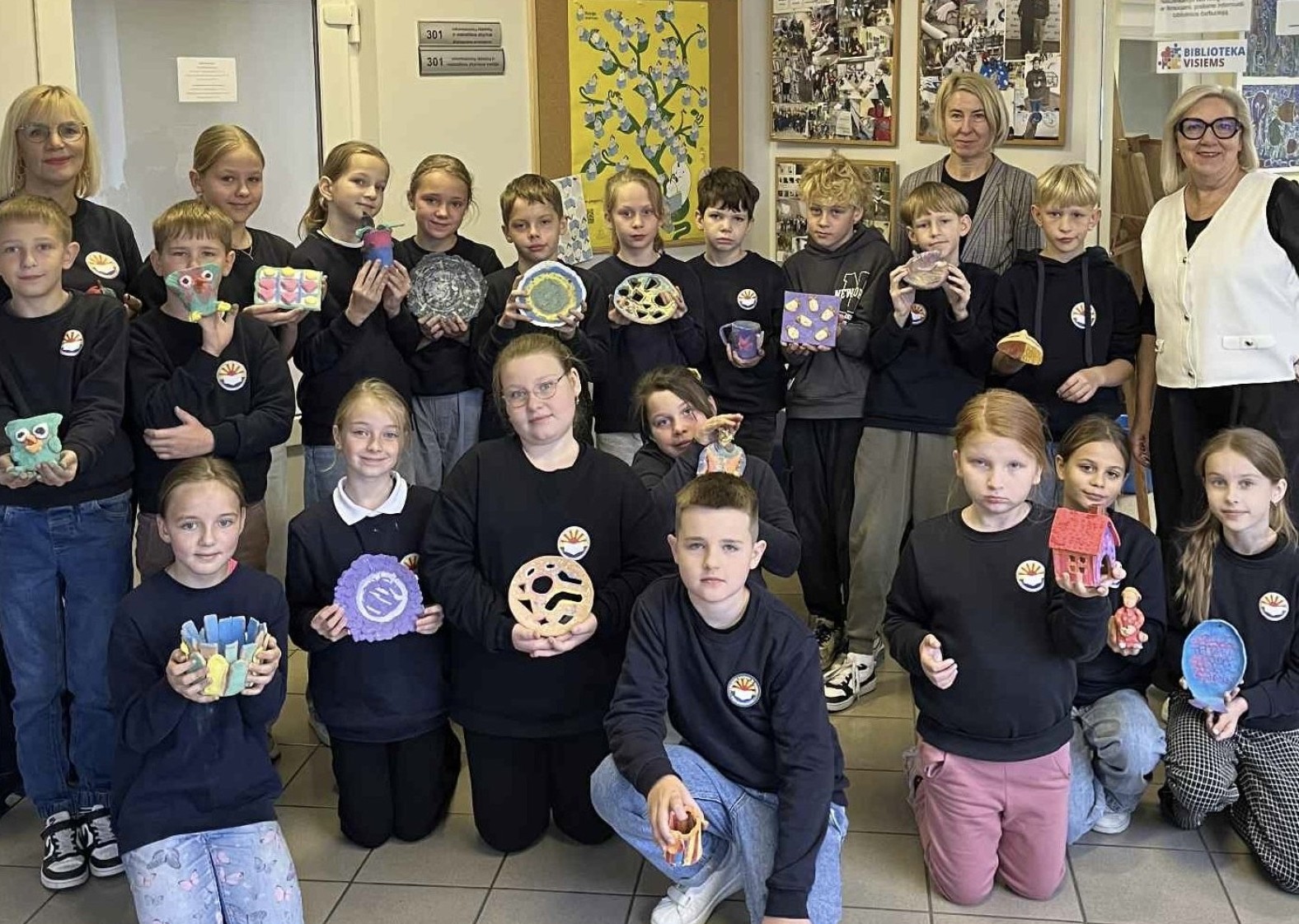 Kūrybi&scaron;kas laikas bibliotekoje: &bdquo;Pasakų pasaulis &ndash; terapija mene&ldquo;